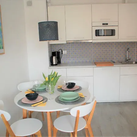 Blizej Morza 63 Z Garazem Apartment Kolberg
